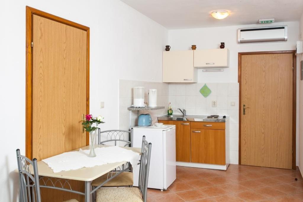 Apartments Ana Lopud Quarto foto